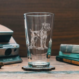 Boxer Customizable Dog Glasses | Your Dog&#39;s Name Personalized engraved glassware for beer, whiskey, wine & drinks. Pet lover owner gift