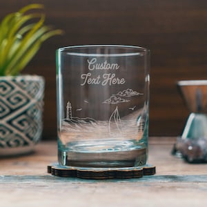 Aangepaste naamtekst gegraveerde bril - zeilthema | Gepersonaliseerde glazen voor bier, whisky, wijn, cocktails, woondecoratie, cadeau zeiler