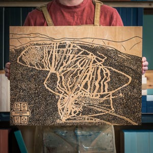 Saddleback Maine Ski Trail Karte | Gravierte Holz Wand Kunst, Winter Sport Cabin Dekor, Snowboard Berg Weg Poster, personalisierte Geschenk für die Familie