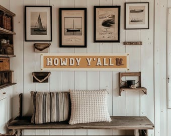 Striscione in feltro "Howdy Y'all" / Bandiera con scritta in stile vintage classico. Gagliardetto western da parete, idea regalo. Stivali da cowboy, cowgirl, arredamento rustico per la casa.