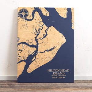 Hilton Head, Südcarolina Karte | "Graviertes Holz Küstenkarte Wand Kunst Schild, Strandhaus Wohnkultur Wasserdruck, einzigartiges personalisiertes Geschenk."