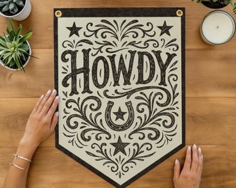 Bandiera da campeggio in feltro "Howdy" / Bandiera da campeggio vintage per cameretta dei cowboy, cameretta dei rodeo, striscione western in feltro, arte rustica in stile baita, cartello per cameretta dei bambini, realizzata negli Stati Uniti.