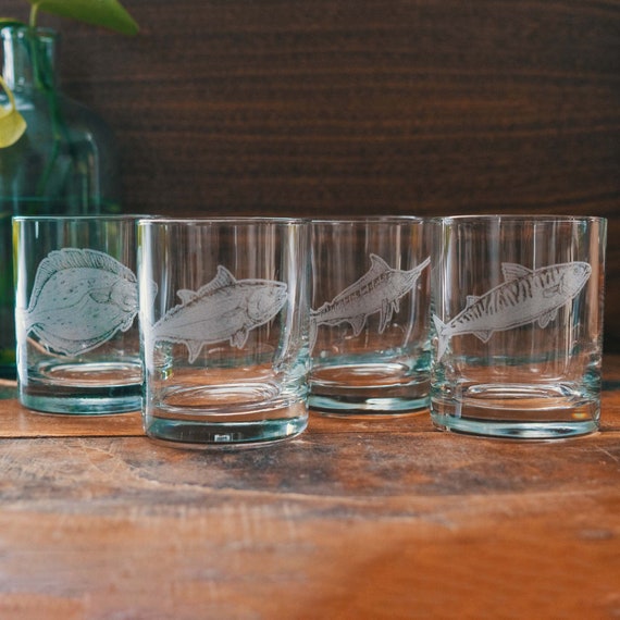 Saltwater Fish Glasses Set of 4 Personalized Engraved Glassware for Whiskey  Lovers. Sport Fishing Gift. Coastal Living Barware Home Decor. 