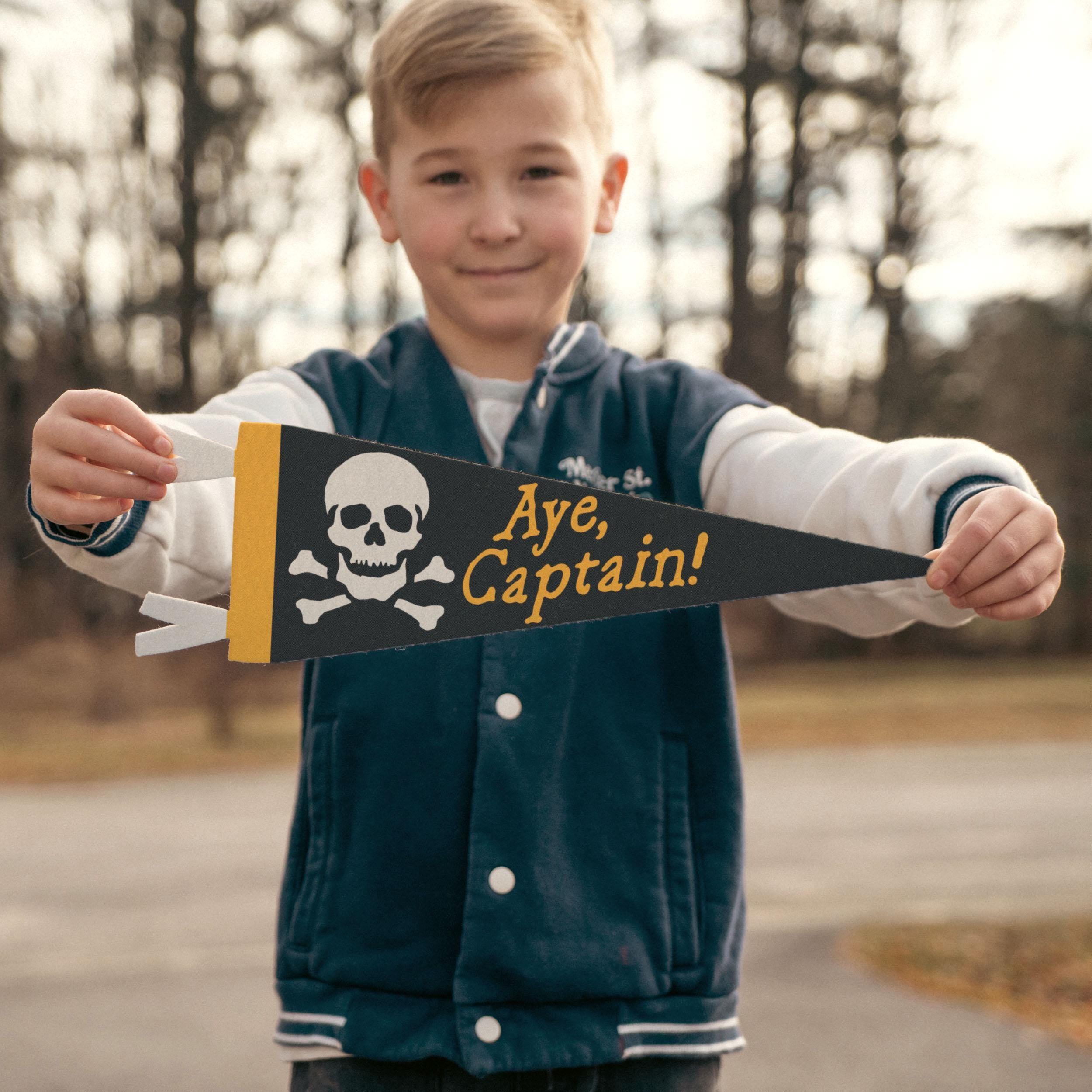 Aye Captain Felt Pennant | Vintage Pirate Skull & Crossbones