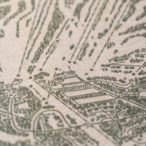 Mount Snow Vermont bergkaart vilten posterbanner | Vintage ski snowboard berg kunst aan de muur cadeau. Vlagwimpel als woondecoratie. Handgemaakt in de VS afbeelding 5