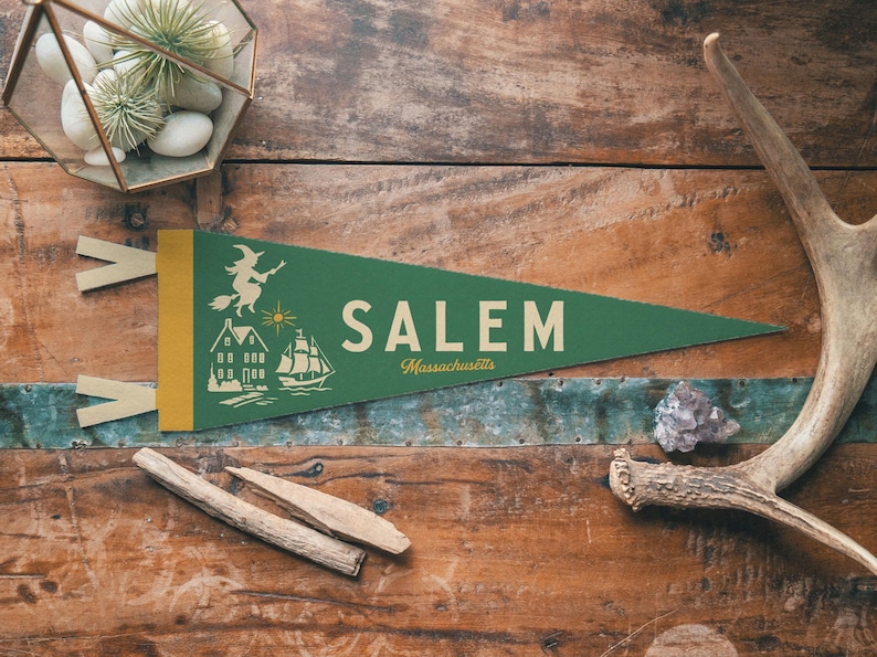 Salem Massachusetts vilten wimpel | Stadspandoekposter. Vintage huisdecor met vlag van de trots van de stad en de staat. Reiscadeau VS afbeelding 3