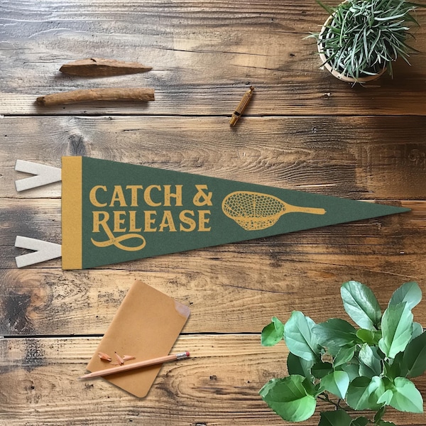 Catch and Release Fish Felt Pennant | Vintage Sport Fishing Banner, Funny Fishing Home Decor, Outdoorsman Wall Art Print, Fly Fisherman Gift