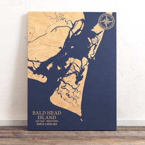 Mappa di Bald Head Island, Carolina del Nord / Carta costiera incisa su legno, decorazione da parete per la casa, stampa nautica, regalo personalizzato unico