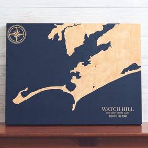 Watch Hill, Rhode Island Karte | "Graviertes Holz Küstenkarte Wand Kunst Zeichen, Strand Wohnkultur nautischen Druck, einzigartiges personalisiertes Geschenk für die Familie