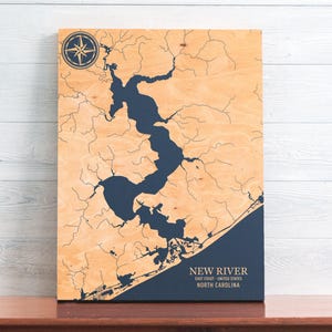 New River Karte von North Carolina | "Graviertes Holz Küstenkarte Wand Kunst Zeichen, Strand Wohnkultur nautischen Druck, einzigartiges personalisiertes Geschenk für die Familie