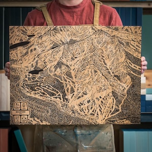 Einsamkeit Spuren Utah Karte | Gravierte Holz Wandkunst, Winter Sport Cabochon Poster Dekor, Ski Snowboard Spur Berg, personalisiertes Geschenk für die Familie