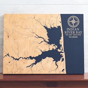 Kaart Indian River Bay, Delaware | Gegraveerd houten bord kustmuur, huisdecor strandhuis nautische print, uniek gepersonaliseerd cadeau