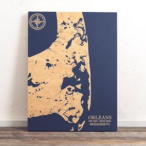 Orleans, Massachusetts Karte | "Graviertes hölzernes Küstenkarten-Wand-Kunst-Schild, Strand-Druck, einzigartiges personalisiertes Geschenk für die Familie