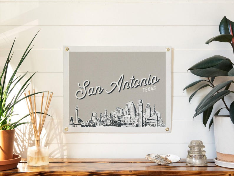 San Antonio, Texas Felt Poster Banner | City skyline wall art print sign. Vintage city line drawing pennant home decor. Handmade gift idea Gray