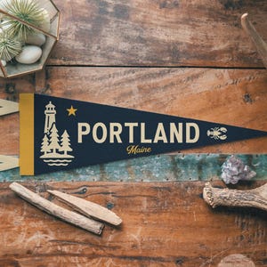 Portland Maine Felt Pennant | Forest City banner poster. Vintage town & state pride typography flag home decor. Travel gift USA image 5