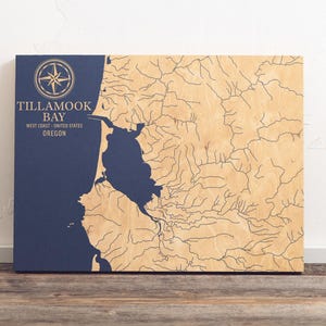 Tillamook Bay, Oregon Karte | "Graviertes Holz Küstenkarte Wand Kunst Zeichen, Strand Wohnkultur nautischen Druck, einzigartiges personalisiertes Geschenk für die Familie
