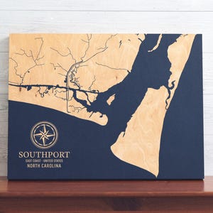 Mapa de Southport, Carolina del Norte / Letrero de pared con carta costera grabada en madera, decoración náutica playera para el hogar, regalo familiar personalizado único