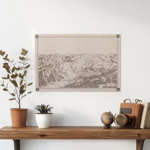 Póster de fieltro con mapa de senderos de montaña de Palisades Tahoe, California. Regalo de arte de pared vintage para esquiar y hacer snowboard. Banderín de bandera para decoración del hogar, hecho a mano en EE. UU.