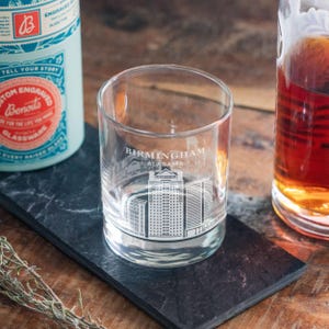 Birmingham, Alabama Stadt Skyline gravierte Brille | Hometown Pride Glaswaren, Whisky Rocks Wein & Bier Barware, Reise spezielle Reise Geschenk