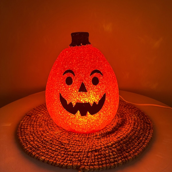 Vintage Popcorn Plastic Pumpkin, Light Up