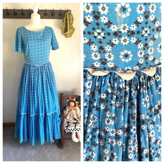 Vintage Blue Calico Prairie Dress, Size M - image 1