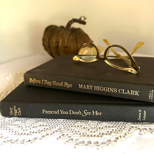 Misterios clásicos de Mary Higgins Clark, novelas de tapa dura
