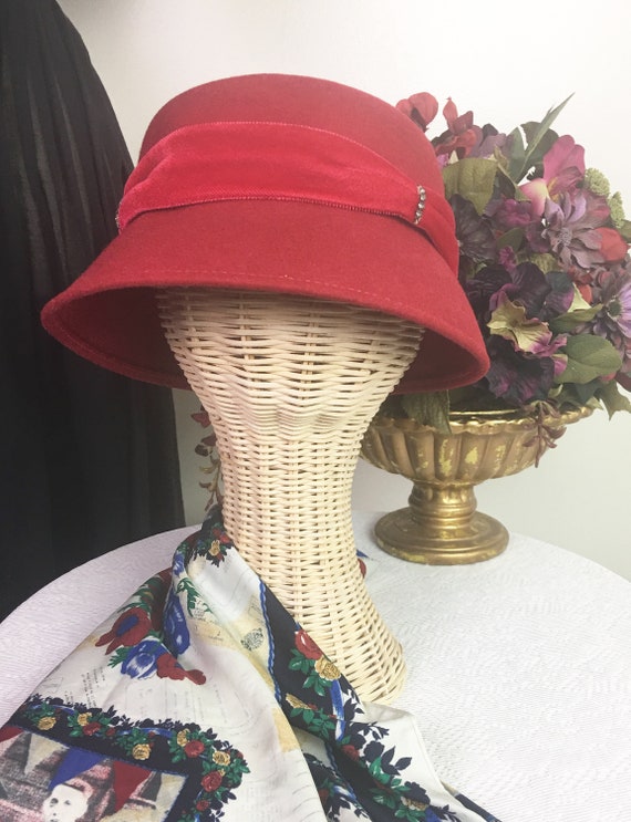 Boiled Wool Vintage Bucket Hat with Contrast Red Whipstitch Brim. Vintage Wool Bucket Hat Red Size S - Etsy main image 4