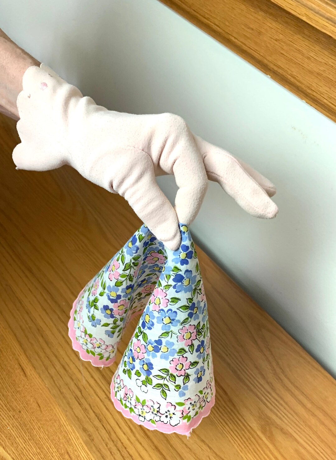 Ladies Pink Gloves Size S With Pink and Blue Flowered Hankie Etsy