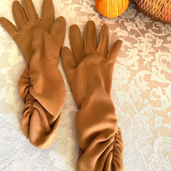 Vintage Tan Hansen Gloves, Size 6