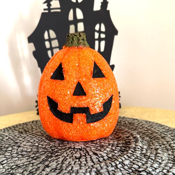 Vintage Popcorn Plastic Lighted Pumpkin, 7" x 6"