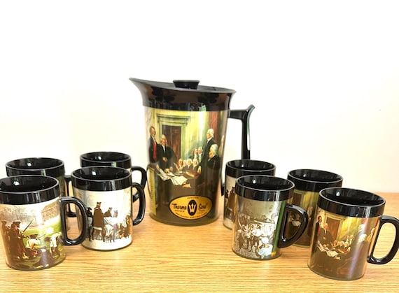 Vintage Thermo-Serv Declaration of Independence Pitcher and 8 Cups, Made in USA