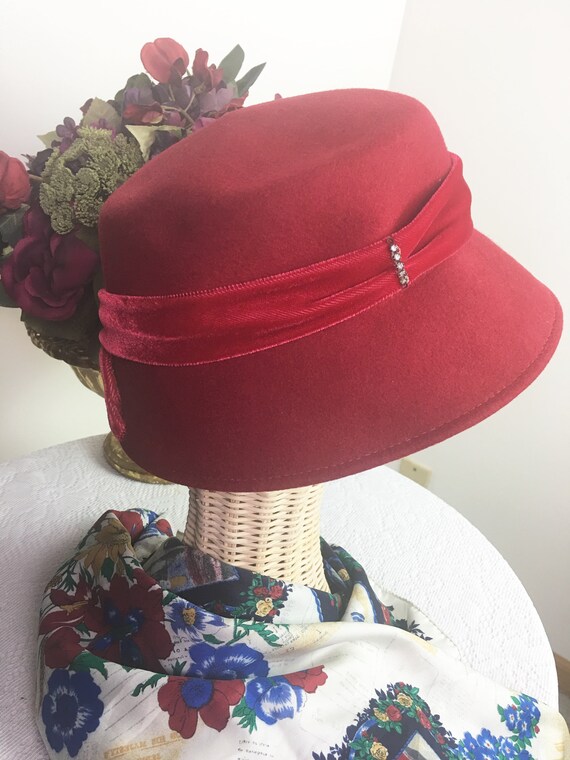 Vintage Red Wool Bucket Hat by Glenover of NY - Gem display picture 3