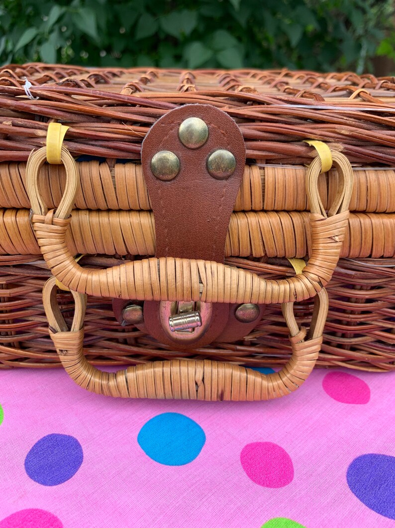 Vintage Child's Teaparty Set/Wicker Picnic Basket | Etsy
