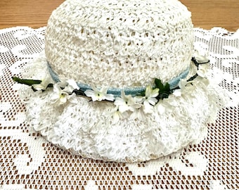 Vintage Girls' White Straw Cap Bonnet, 1950s