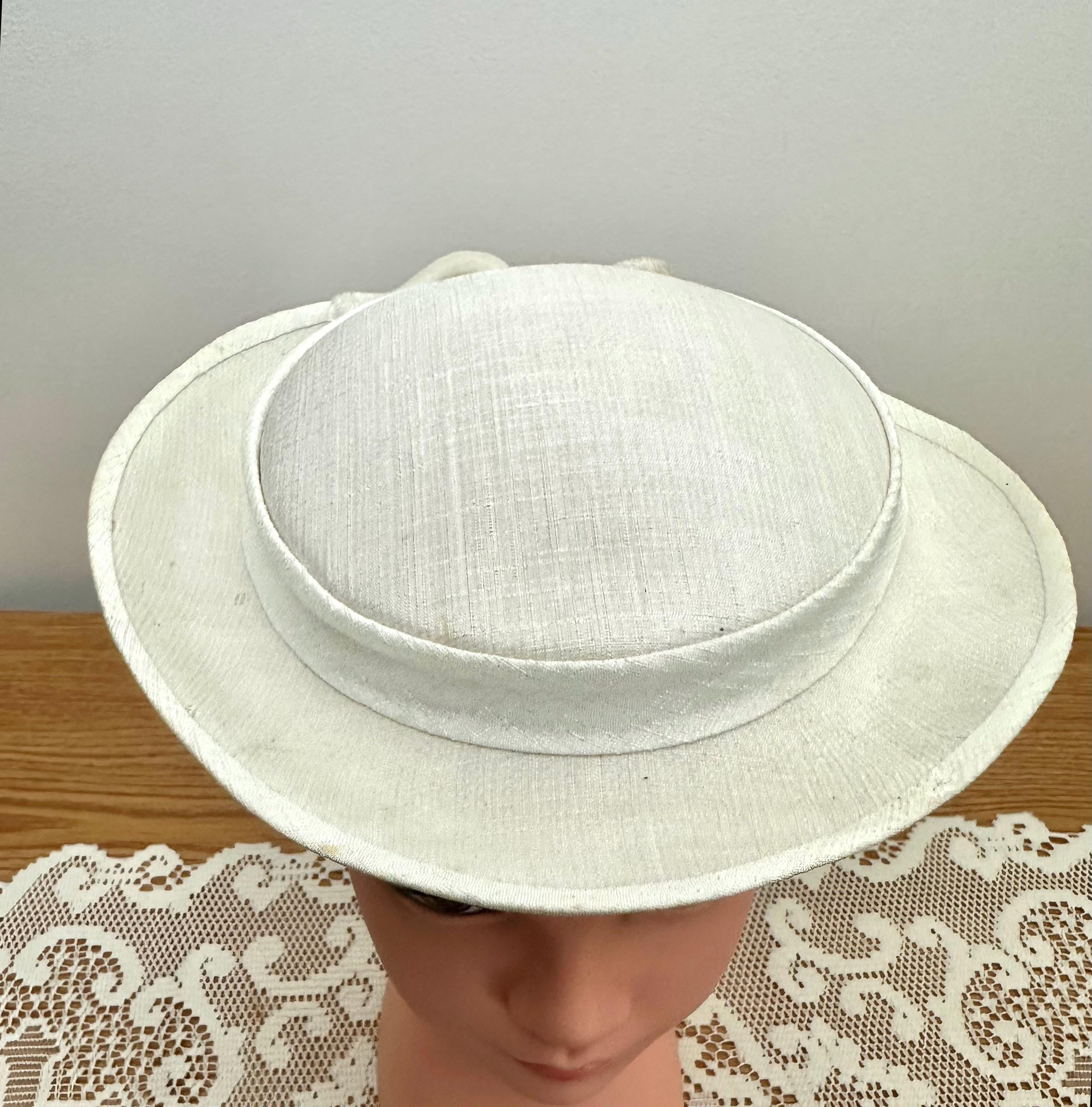 1960s French Hat - Etsy display picture 1