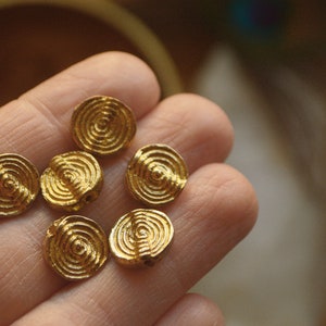 Large spiral brass beads. 10 mm diameter. Lovey for macrame work. 6 pcs image 3