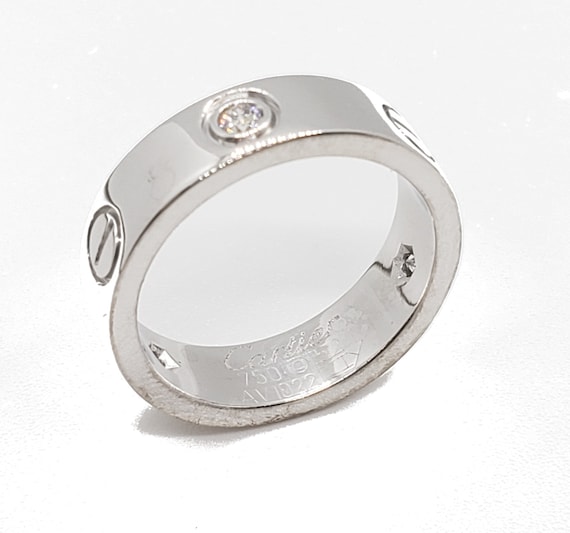 cartier love ring 6 diamonds