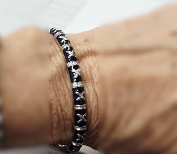 18k White Gold Diamon & Blue Enamel Bangle Bracelet