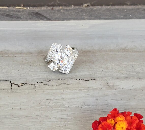 SALE!!!!  Stunning Vintage GIA Diamond Ring 3.11 Carats Total Weight!