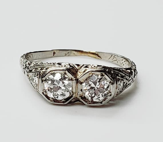 SALE!! 18K Ladies Vintage "You & Me" Diamond Ring with Free Shipping!