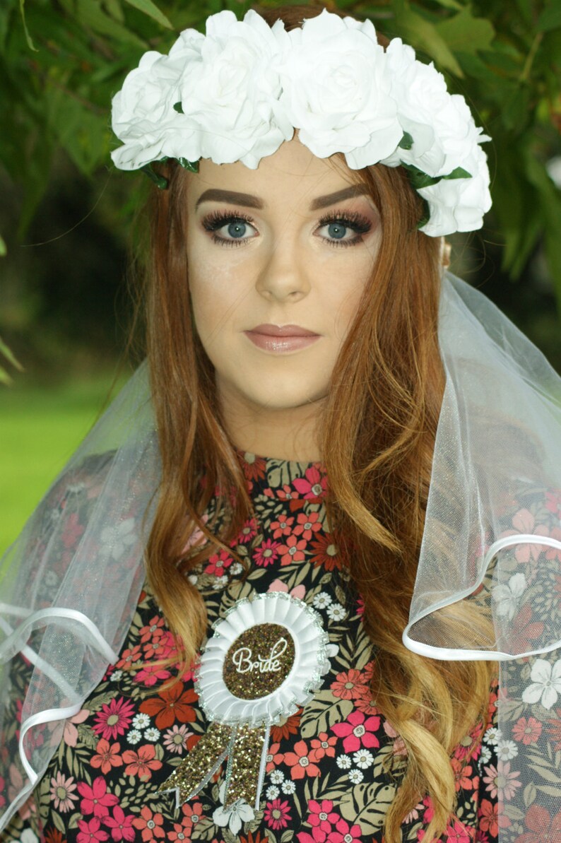 Veil and Rosette Handmade Bachelorette Bridal Shower Bride Pin Bride to be Bride to be Package Hen Party Gold Glitter