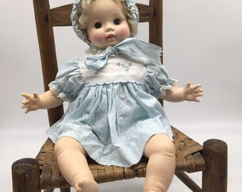 Vtg 1969 Effanbee 9469 Baby Doll 18 Dress Bonnet Sleepy Eyes Sweetie Pie READ