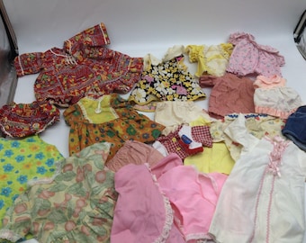Big Lot Baby Doll Clothes Vintage Vogue Dolls CPK Build A Bear 60s 70s 80s READ