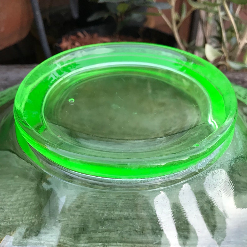 Uranium Green Glass Centrepiece Bowl Cambridge 725 Border Etsy