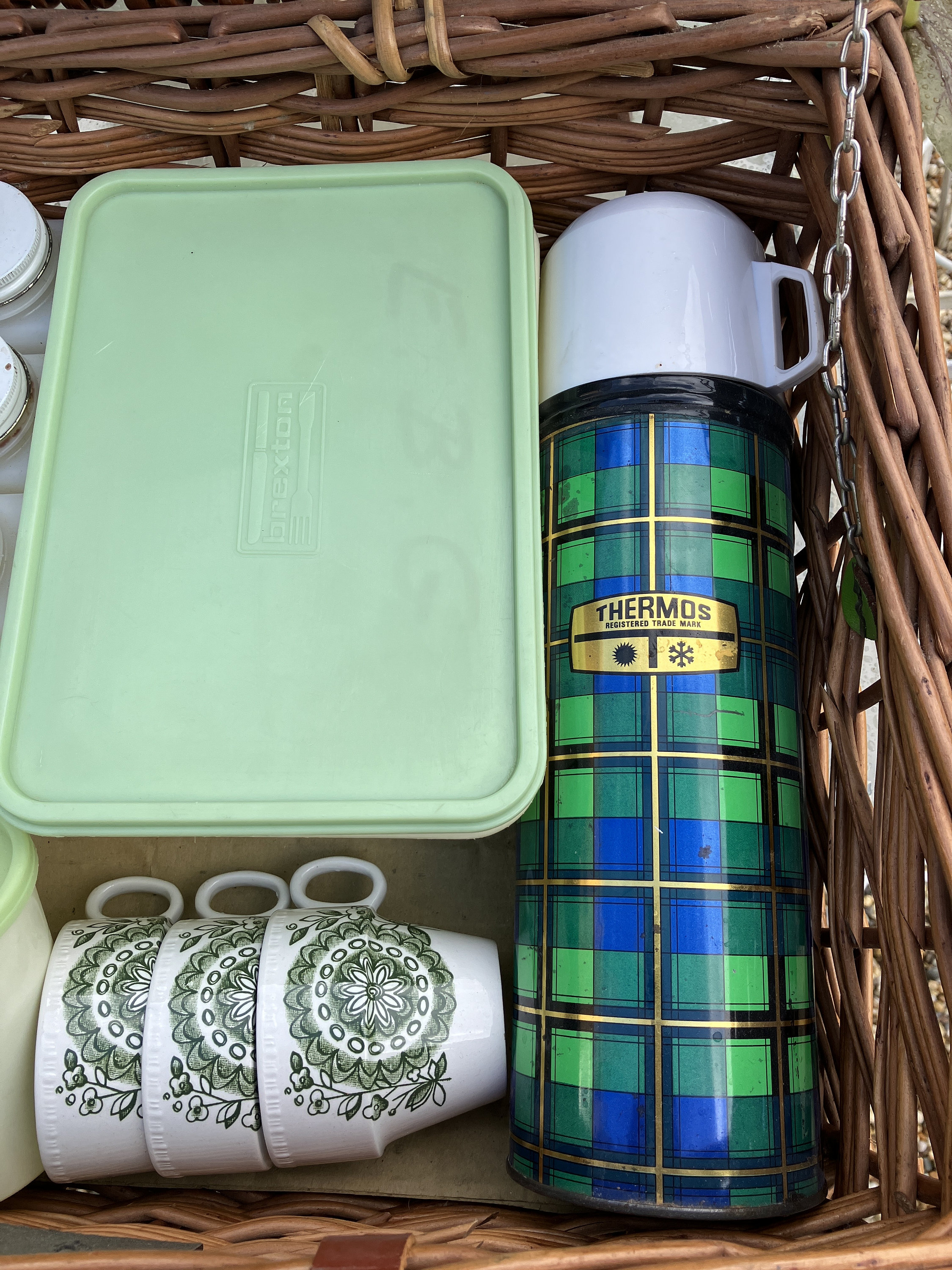 Brexton Wicker Picnic Hamper Set: 1950s English Service for 6 - Etsy