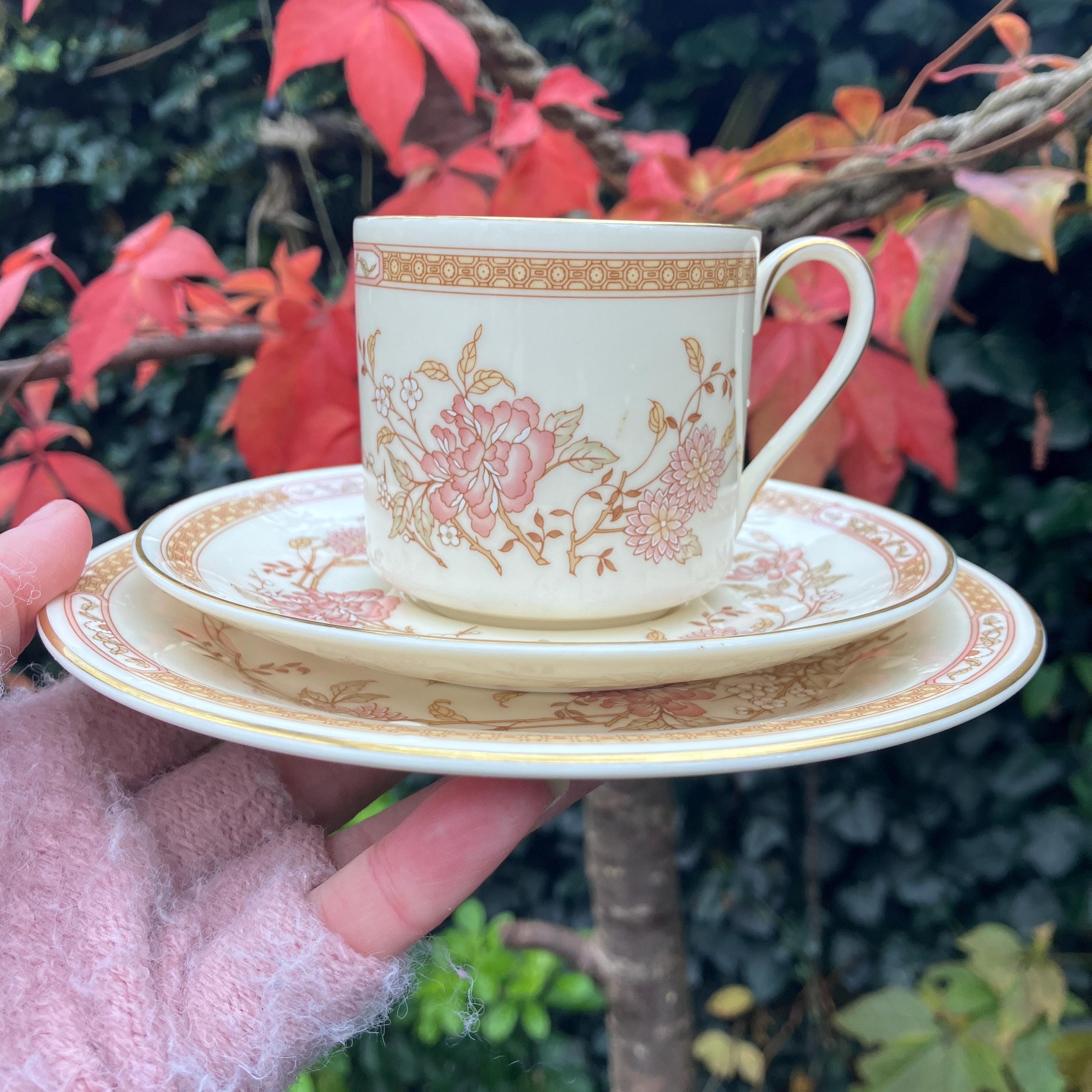 Royal doulton vintage trio tea set - Etsy 日本 Royal doulton vintage trio tea set - Etsy 日本