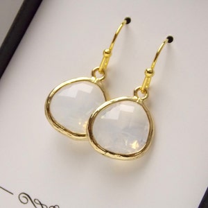 White Opal Earrings, Crystal, Glass Gold Earrings, Wedding Jewelry, Bridesmaid Earrings, Bridesmaid Jewelry, Bridesmaid Gifts, Friend Gift