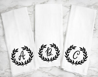Initial Kitchen Towel, New Apartment Gift for Couple, Monogram Dish Towel, 2nd Anniversary Gift for Wife, Personalized Hand Towels, Bridal