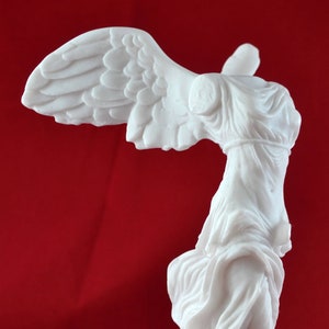 Nike Victory of Samothrace Statue Sculpture  NEW mythology