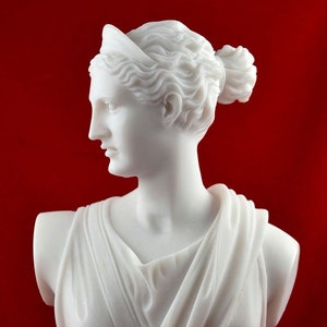 artemis diana bust greek statue nature moon goddess NEW